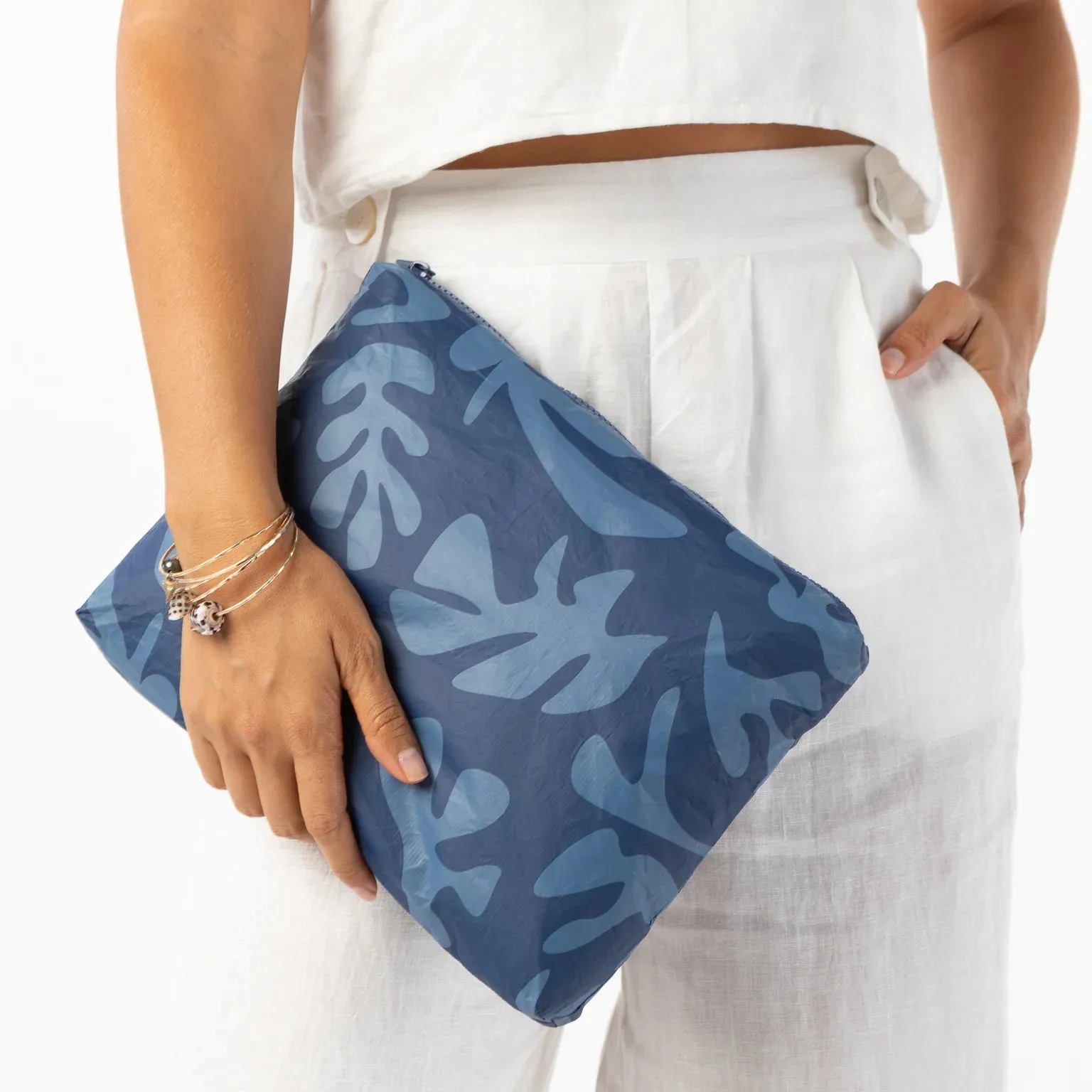 ALOHA COLLECTION Mid Reef pouch-Deep Blue/Navy