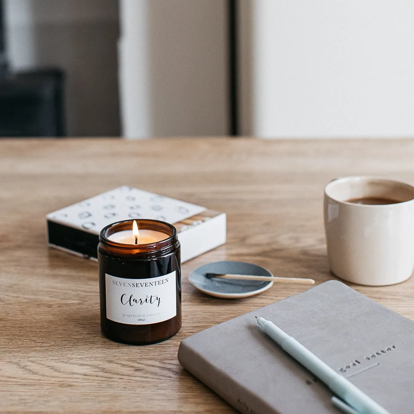 Clarity / Grapefruit & Tobacco Candle