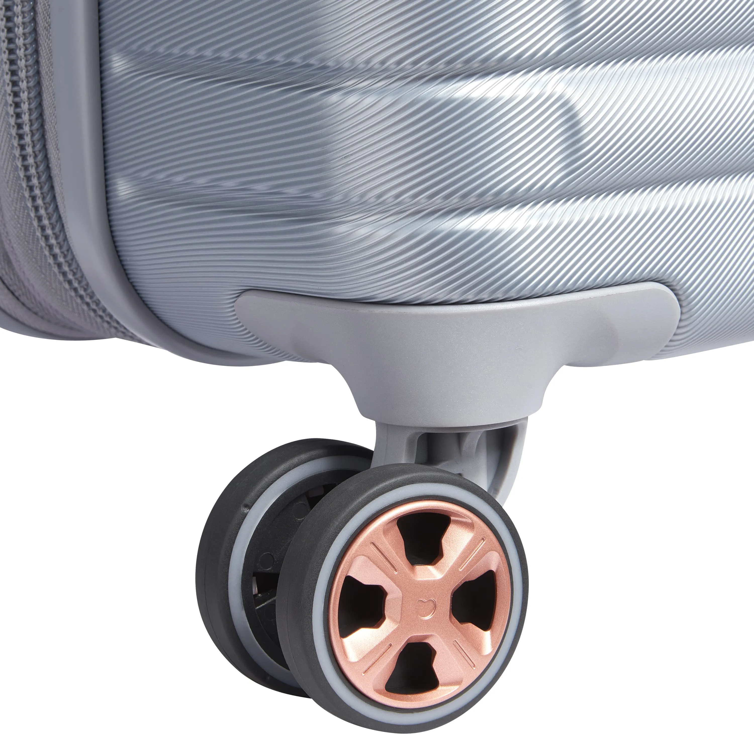 CRUISE 3.0 - Carry-On Plus Expandable Spinner