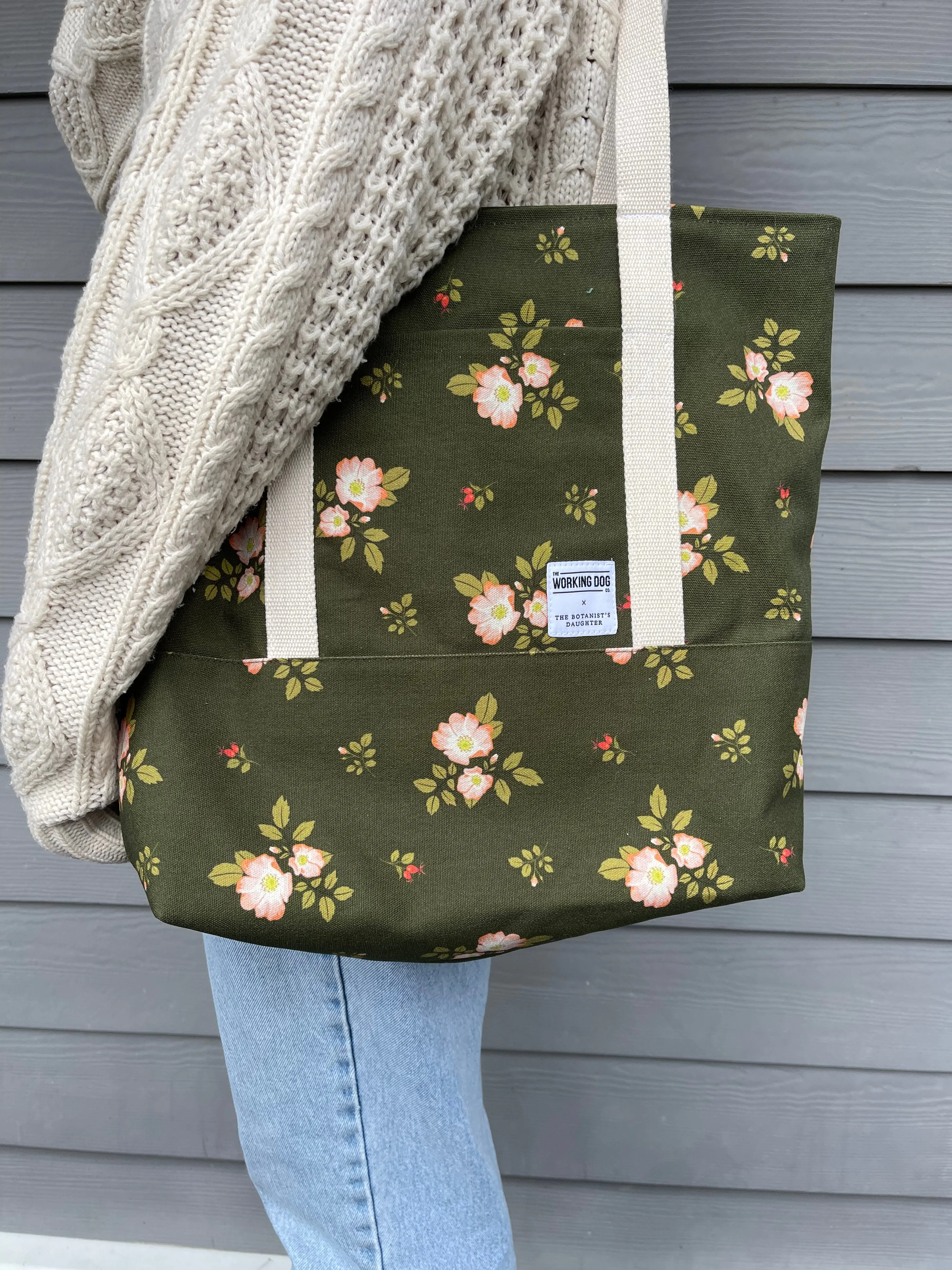 'Dog Rose' Canvas Tote