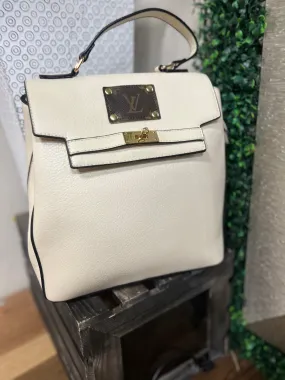 Handbag or Backpack - ivory