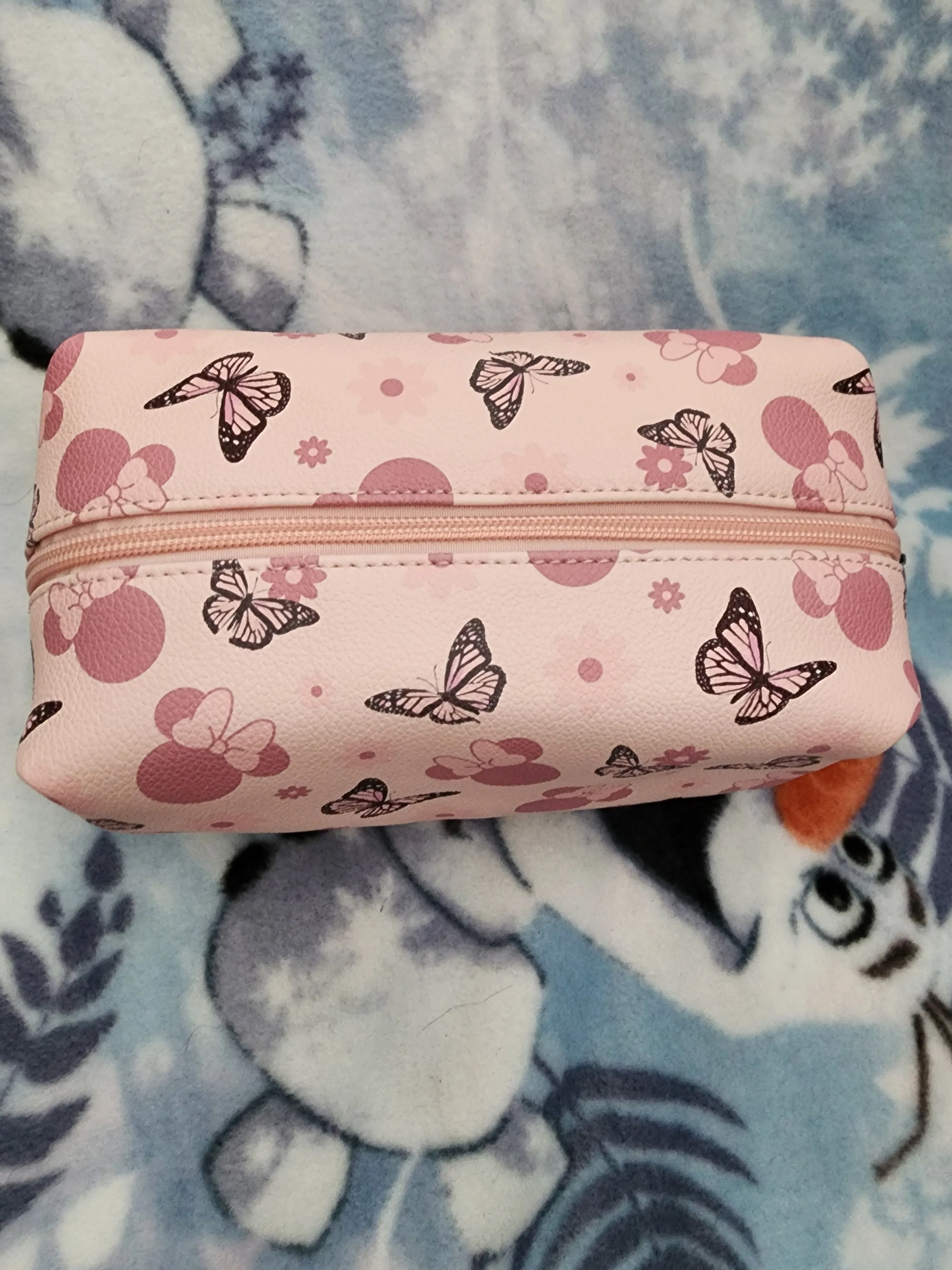 Her Universe Disney Minnie Mouse Cosmetic Bag