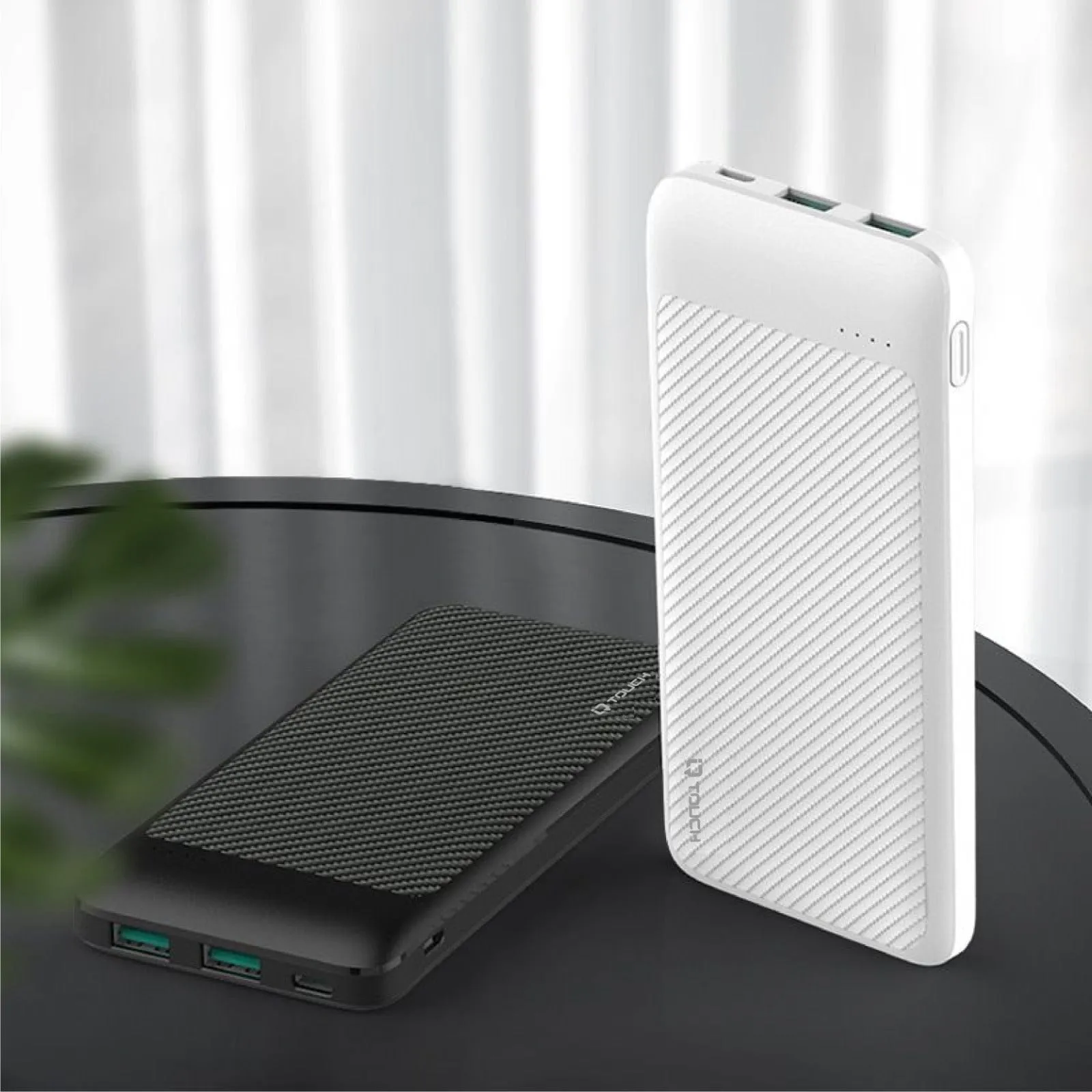 IQ Touch 20000mAh Carbon Fiber Power Bank - CARBONBOOST-20