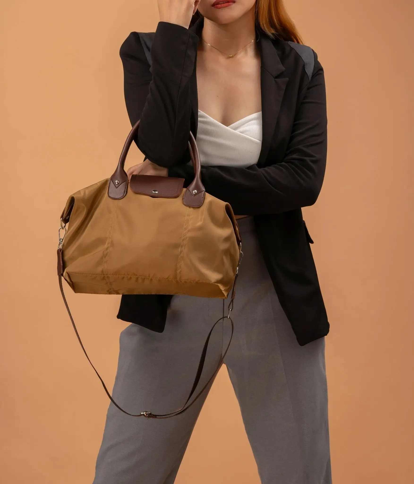 MARTHA Nylon Canvas Tote Bag in Coffee Brown