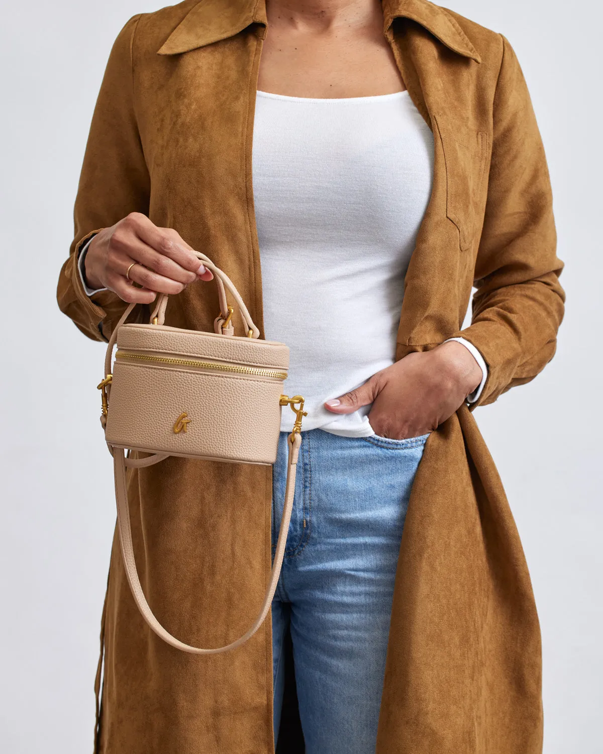 MINI PEBBLE VANITY BAG - NUDE