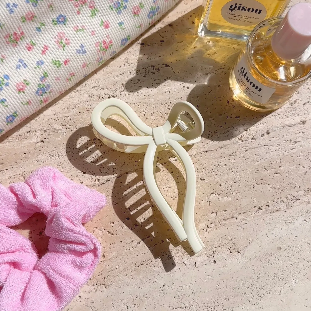 OFF-WHITE BOW HAIR CLIP