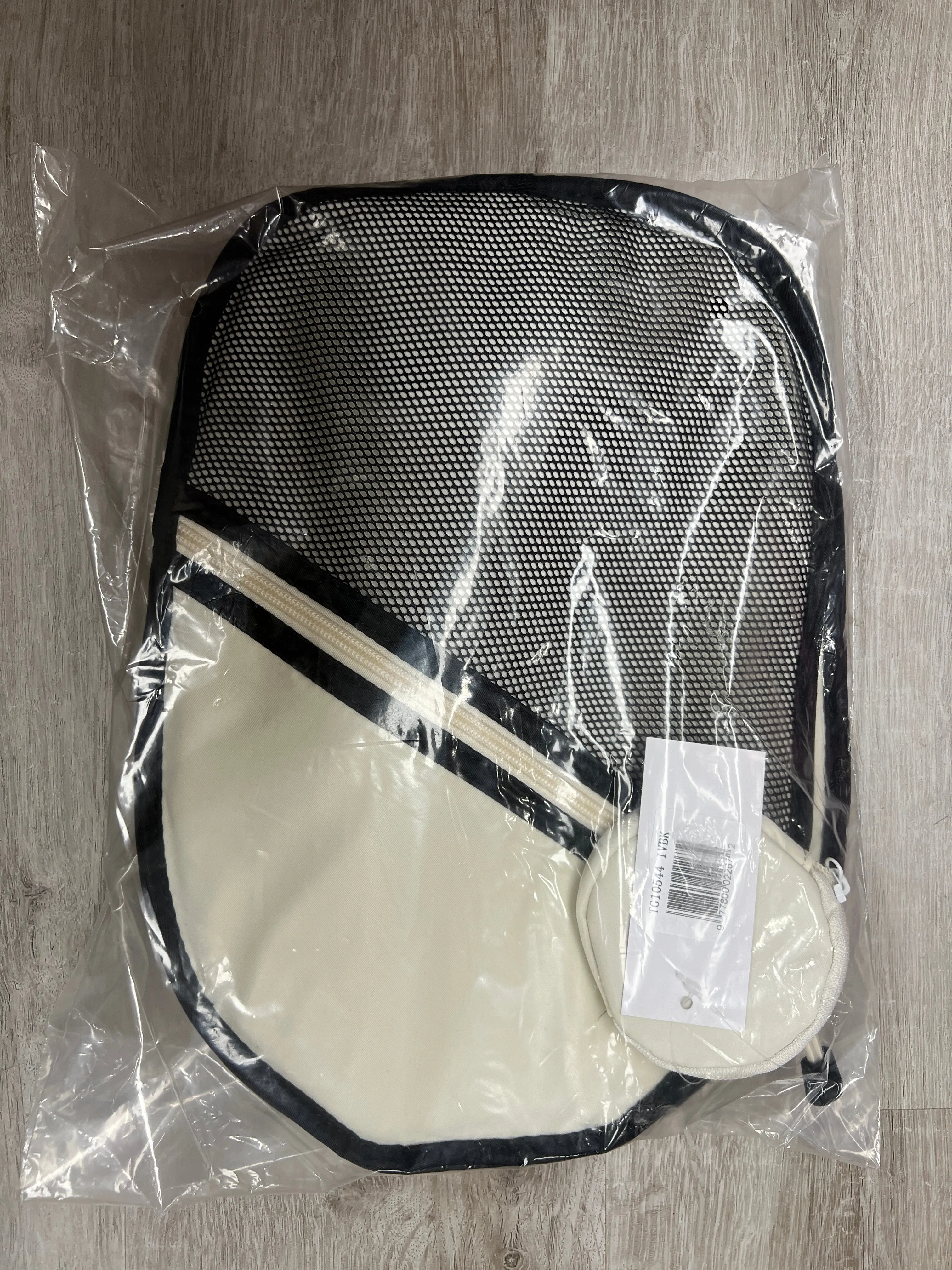 Pickleball Racquet Cover with Strap and Zippered Pouches